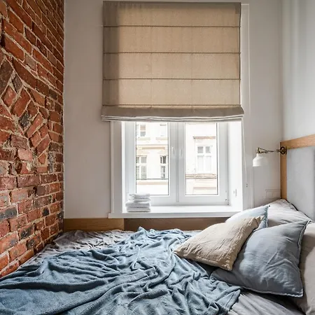 Rynek Stare 5 - Klima Netflix Vratislav